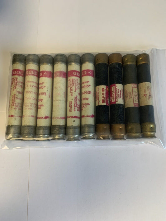 Lot of 10 Assorted 1 4/10A 600V Fuses