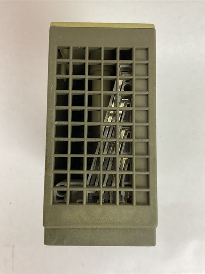 SIEMENS SIMATIC S5 6ES5 430-8MB11 DIGITAL INPUT 4 x 24-60VDC