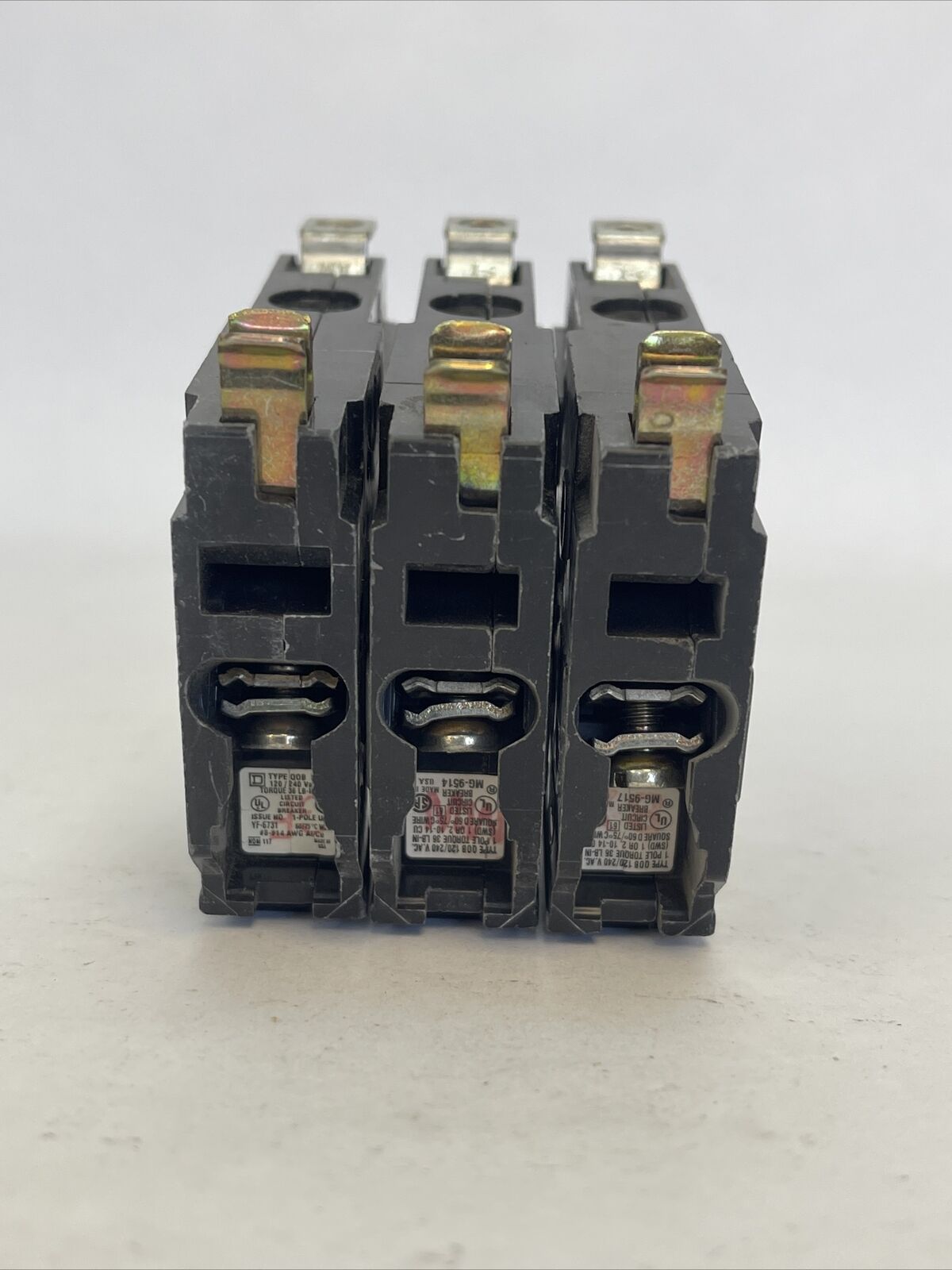 SQUARE D QOB120 BOLT ON CIRCUIT BREAKER 1POLE 20AMP 120/240VAC (LOT OF 3)