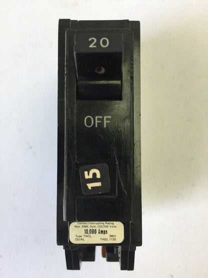 GE THQL1120 CIRCUIT BREAKER 20 AMP 120/240VAC 1 POLE  (LOT OF 4)