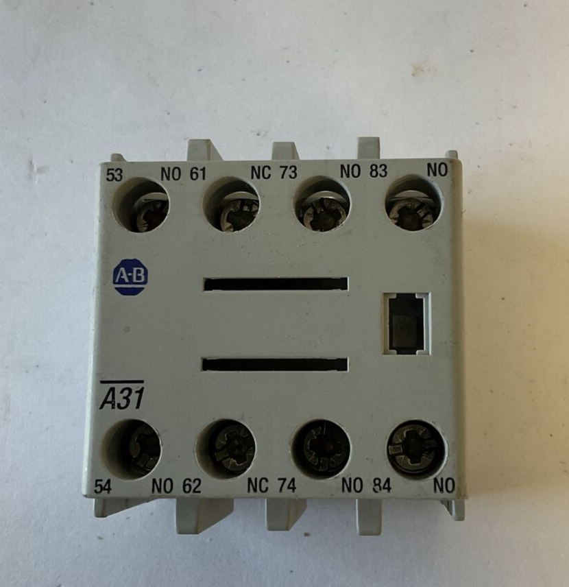 ALLEN BRADLEY 100-F CONTACT BLOCK 690V 10A SER.B ***LOTOF2***