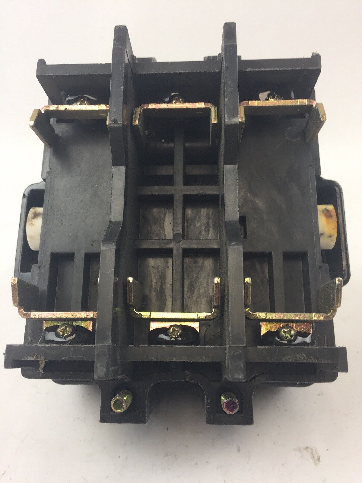 SQUARE D 8502SF02 SIZE 4 CONTACTOR 600V 50/60HZ 31091-400-57 COIL 480V 60HZ