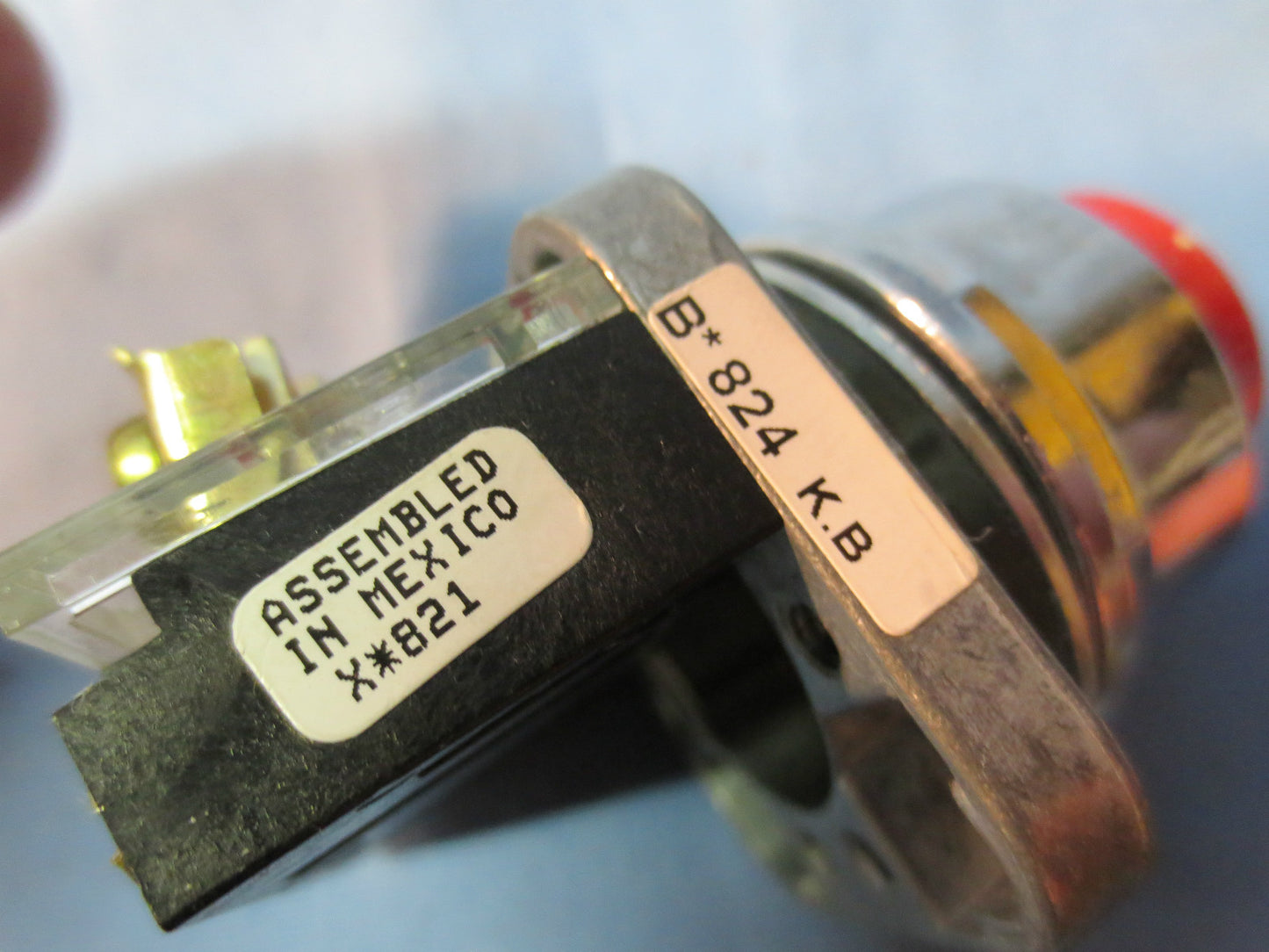 FURNAS / SIEMENS 52PA8B2 PUSH BUTTON, RED, Ser. F