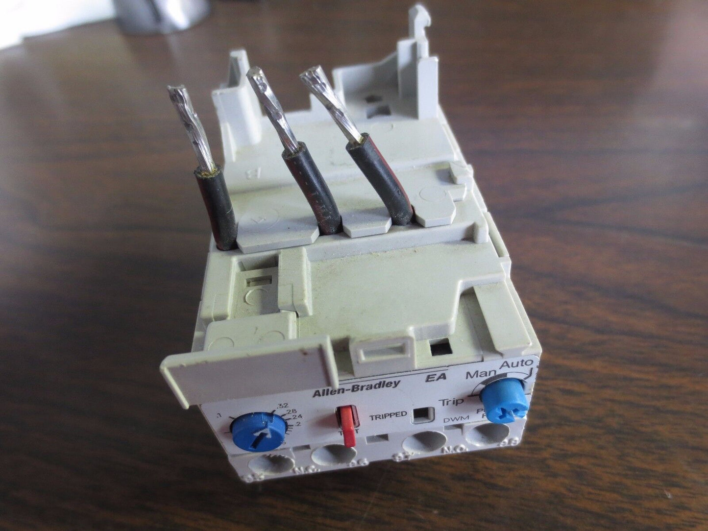 ALLEN-BRADLEY 193-EA4AB SOLID STATE OVERLOAD RELAY - 0.1-0.32A