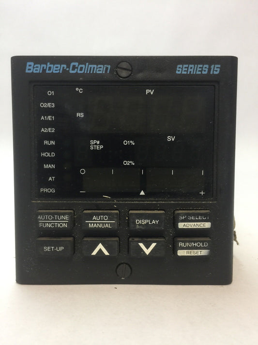BARBER-COLMAN 15Q3-0JF01-000-0-00 CONTROLLER 85/250VAC, 50/60HZ,30VA,SINGLE PHAS