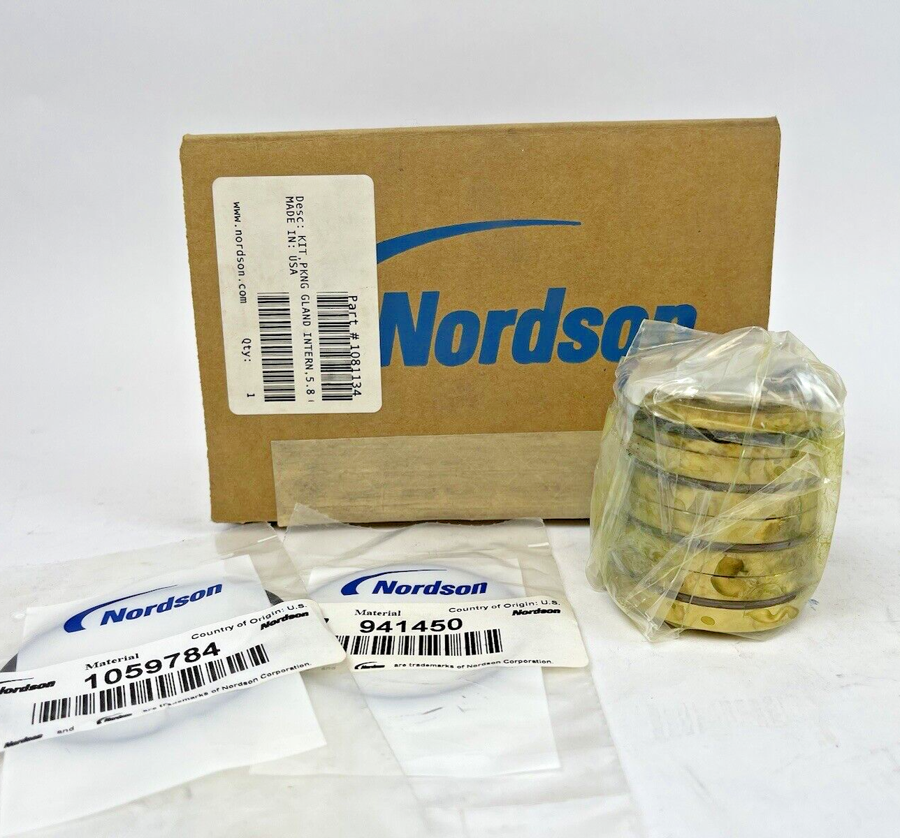 NORDSON - 1081134 - PACKING GLAND FOR RHINO SD2/XD2 - TWO EXTRA O RINGS - RARE