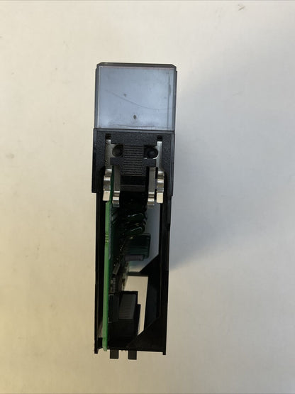 ALLEN BRADLEY 1756-IA16 SER A FW 3.2 AC INPUT 16PT
