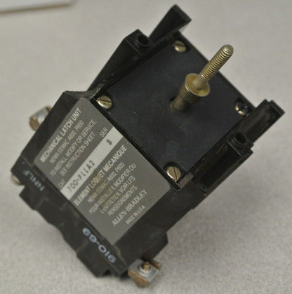 ALLEN-BRADLEY 700-PLLA2 MECHANICAL LATCH UNIT / 230-240V, 60Hz
