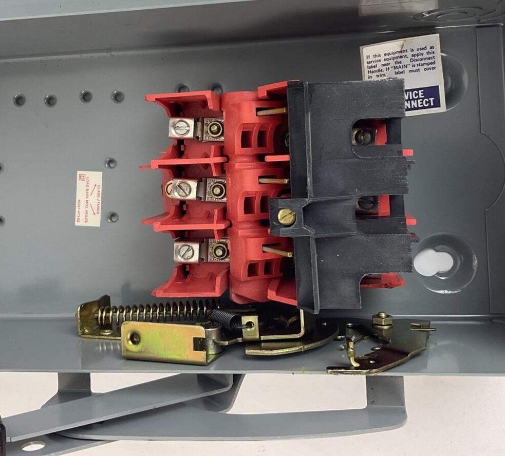 SQUARE D HU361 SAFETY SWITCH NON-FUSIBLE SER.ER  30A 600V