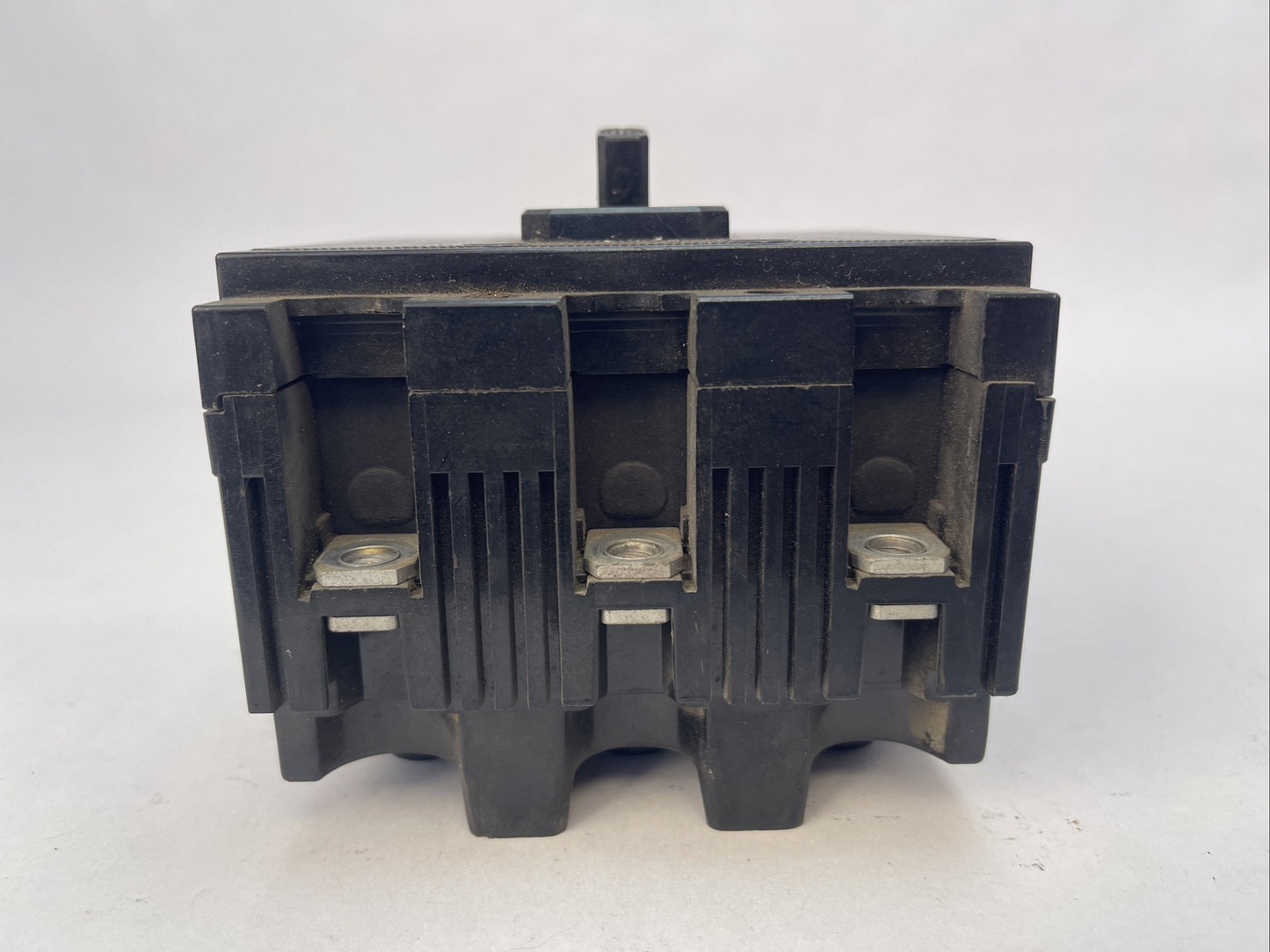 ITE/SIEMENS EE3-B020 CIRCUIT BREAKER 3POLE 20AMP 125/250VDC 240VAC