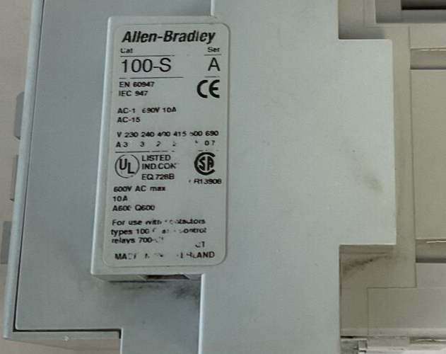 ALLEN BRADLEY 100-C37*00 CONTACTOR SER.B W/100-S SER.A 600VAC 50AMPS