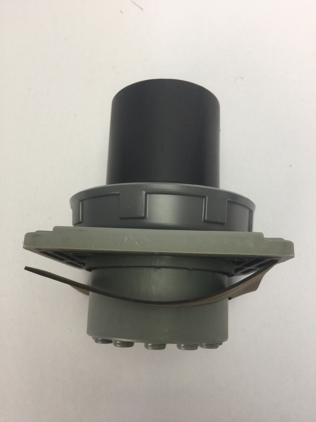 HUBBELL 4100B5W PIN & SLEEVE WATERTIGHT INLET 100A 600VAC 3 POLE 4 WIRE GROUNDIN