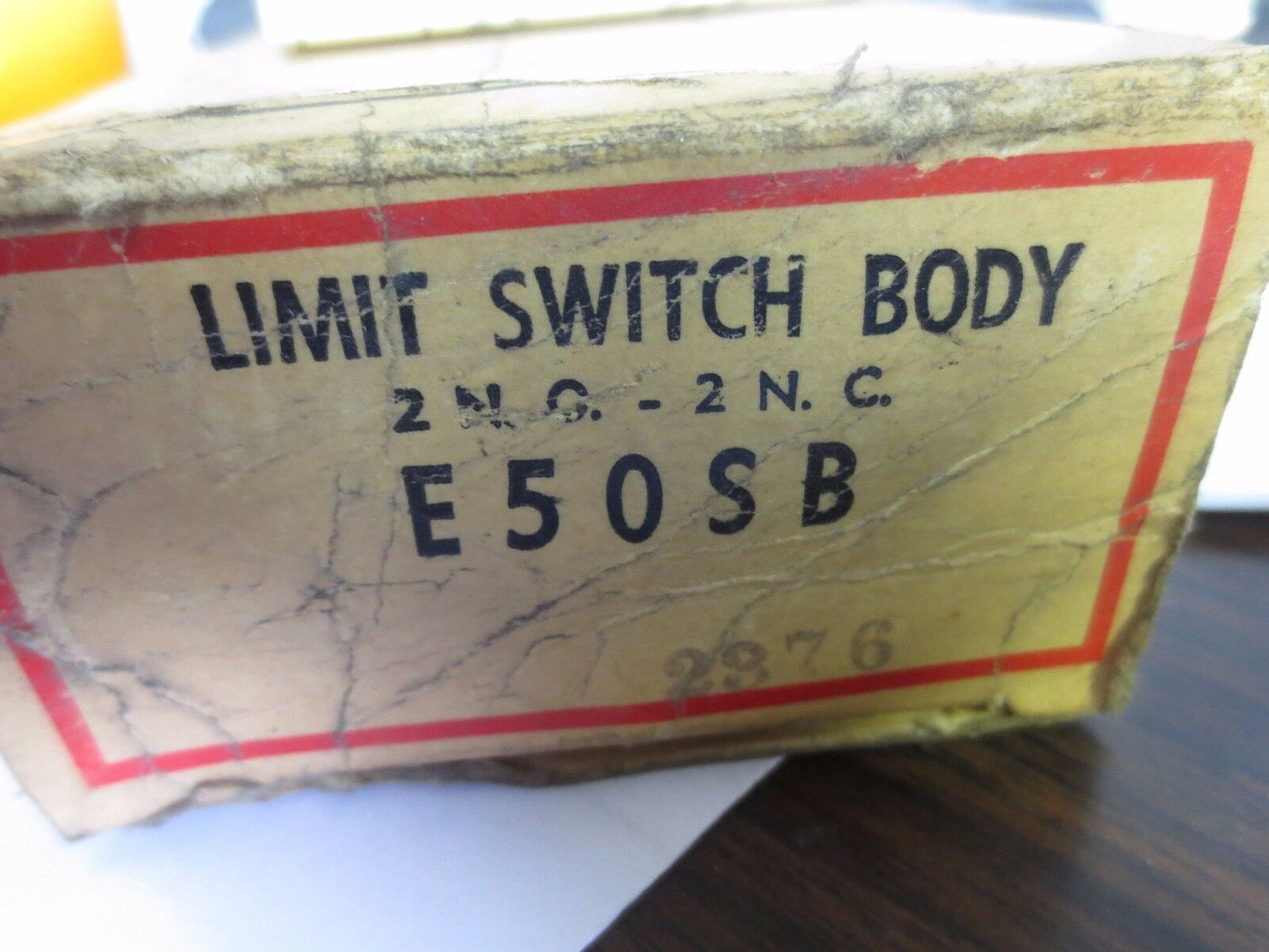 CUTLER-HAMMER E50SB LIMIT SWITCH BODY - 2 N.O., 2 N.C. 600VAC - NEW SURPLUS