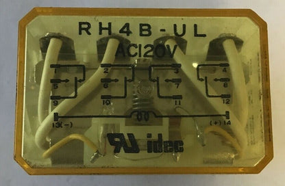 IDEC RH4B-UL RELAY 240VAC 30VDC***LOTOF2***