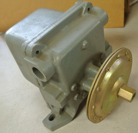 SQUARE D 9018 BSR-8 VACUUM SWITCH EXPLOSION RESISTANT HAZARDOUS LOCATION SURPLUS