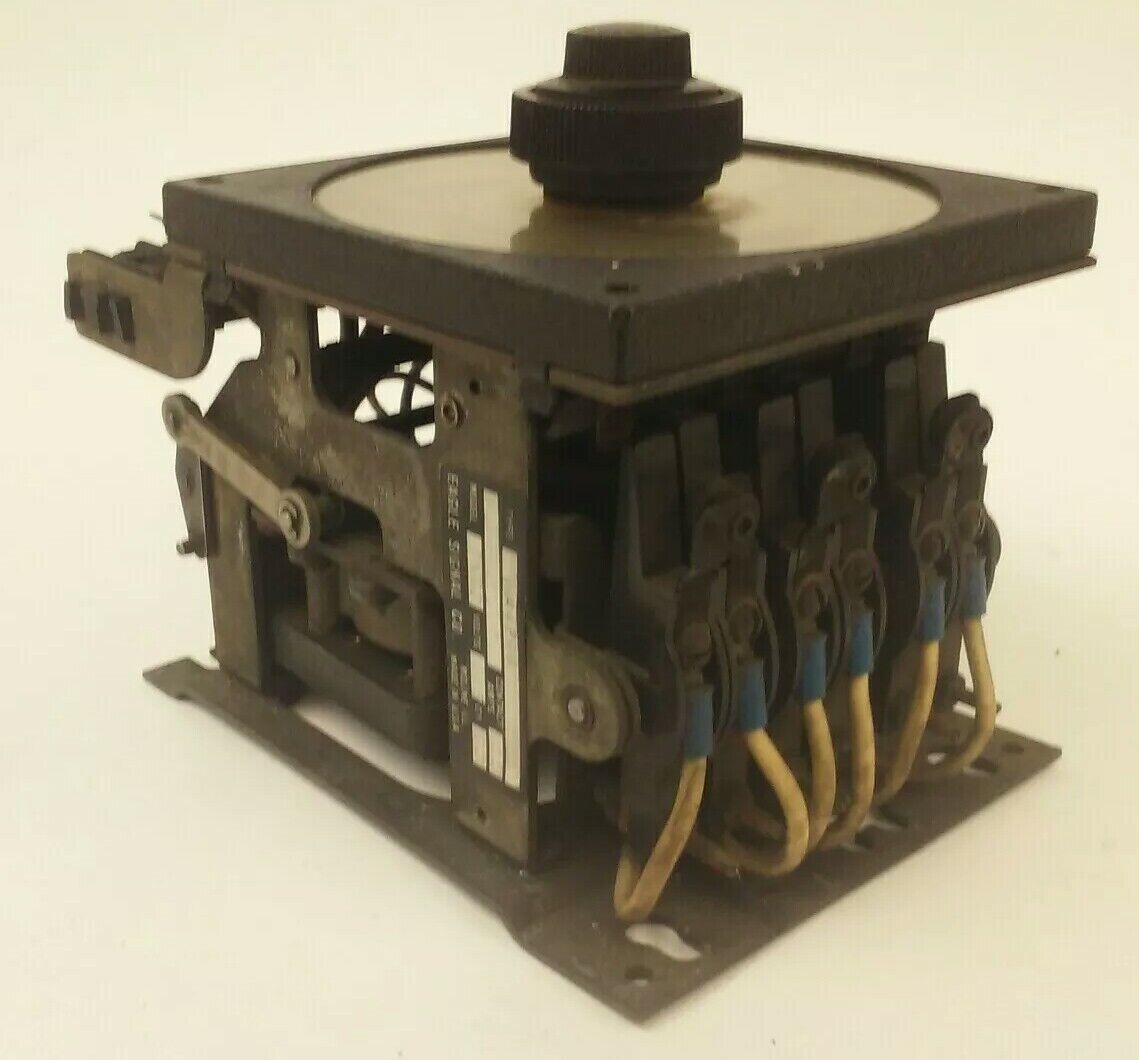 EAGLE SIGNAL HA42A6 MICROFLEX TIMER MODEL 2K62, 15A, 115V 60HZ, 120 SECOND