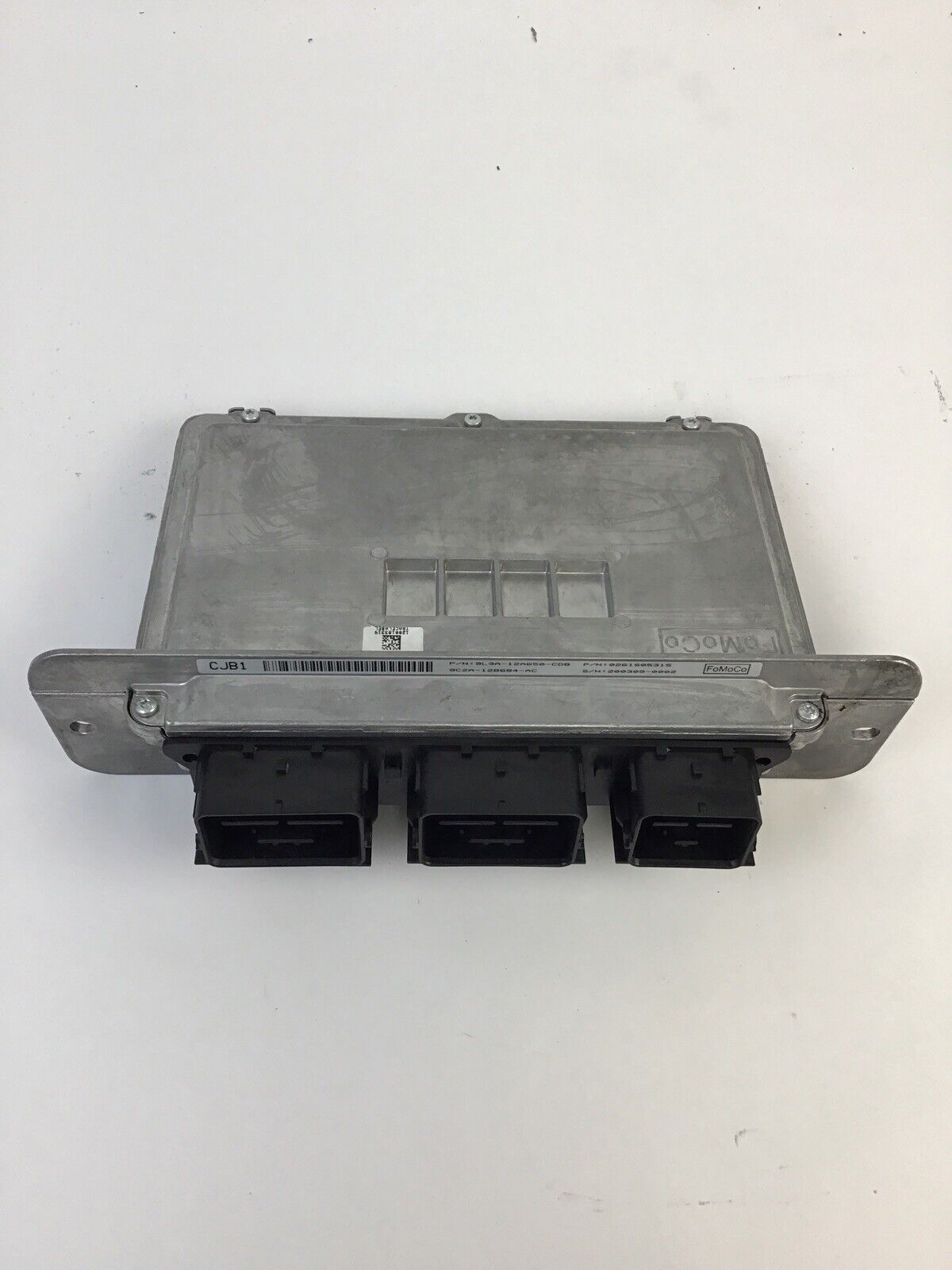 BOSCH / FORD 9L3A-12A650-CDB / 0261S05315 / 9C2A-12B684-AC / S66FF ECM MODULE