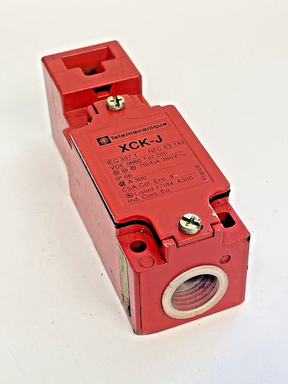 TELEMECANIQUE - XCK-J5910H7 - LIMIT SWITCH - 380 VAC, 10A