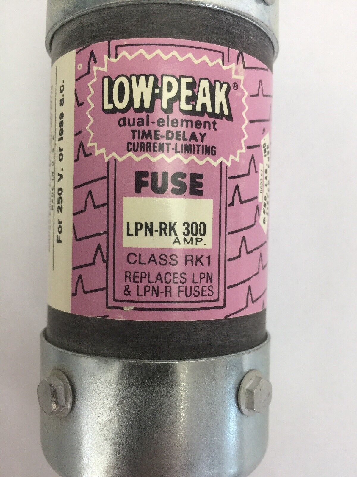 BUSSMAN LPN-RK 300 LOW PEAK DUAL ELEMENT TIME DELAY CURRENT LIMITING (LOT OF 3)