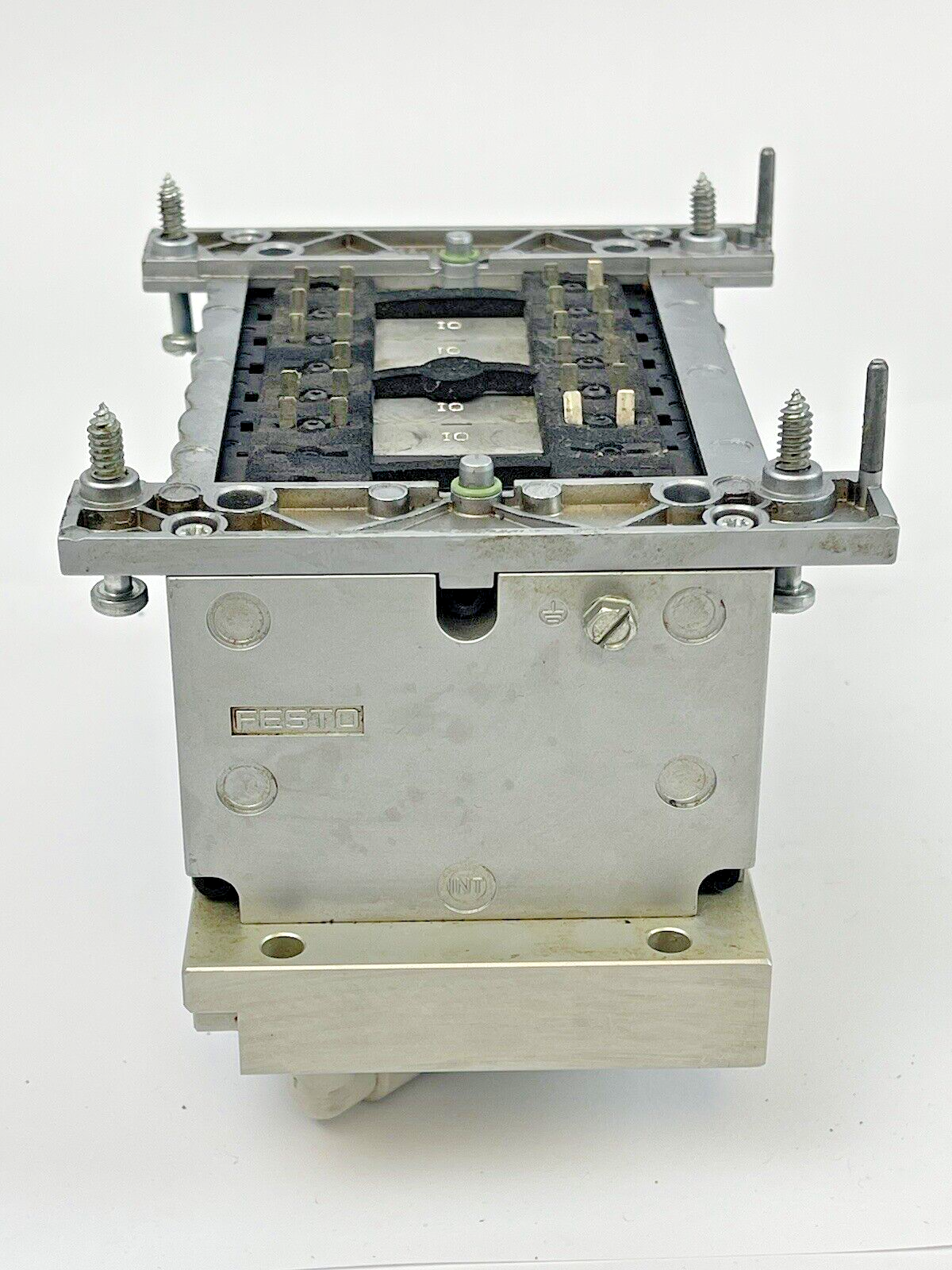 FESTO - CPV14-V1 - VALVE MANIFOLD-W/ PNEUM CONN & STACK PLATES, B102(6), AN02(2)