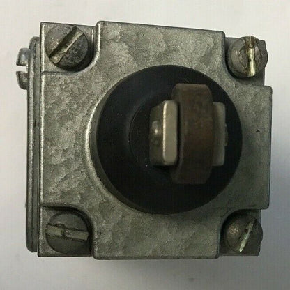 GOULD C2B JK05 W/JK2 OPERATING HEAD R.B. DENISON LIMIT SWITCH SER.A NEMA A600