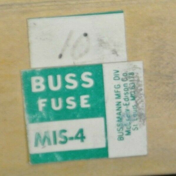 BUSS MIS-4 NON-TIME-DELAY PIN-INDICATING SUPPLEMENTAL FUSE 4A, 600V NEW SURPLUS