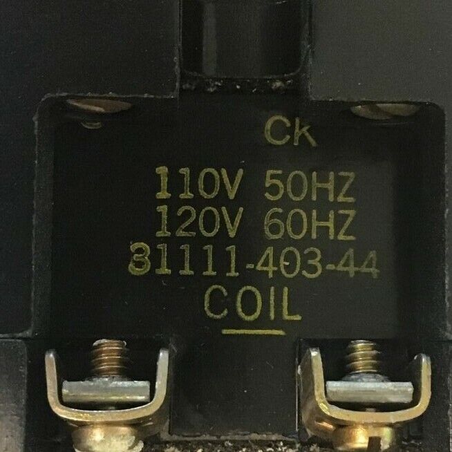 SQUARE D 8501 LO-80-LL AC MECHANICAL LATCH RELAY SER.A 120-60/110-50