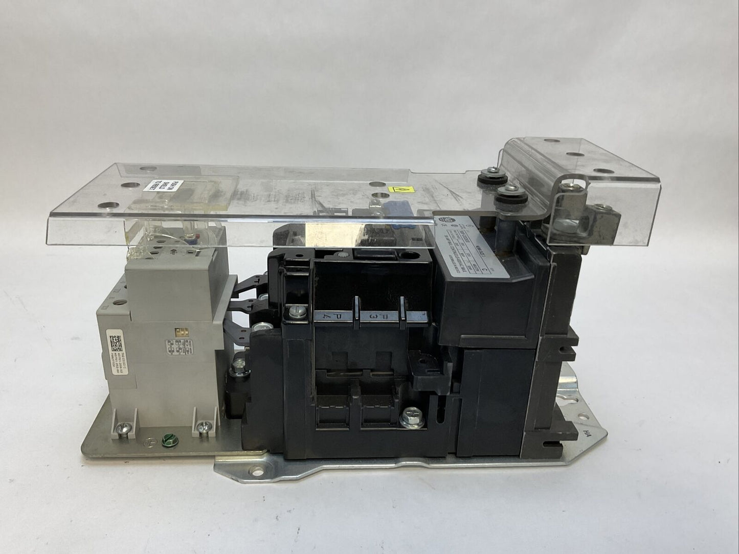 ALLEN BRADLEY SIZE 3 STARTER 500F-DOD930 SER C 90A 600VAC 50HP 592-EEGD SER C