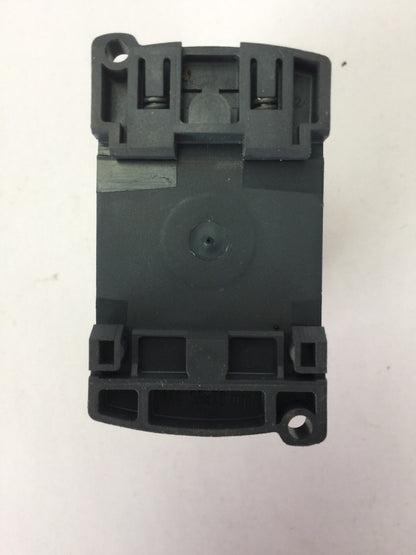 SCHNEIDER TELEMECANIQUE CAD32BD CONTROL RELAY 10A 600VAC COIL 24VDC LAD4TBDL 24V