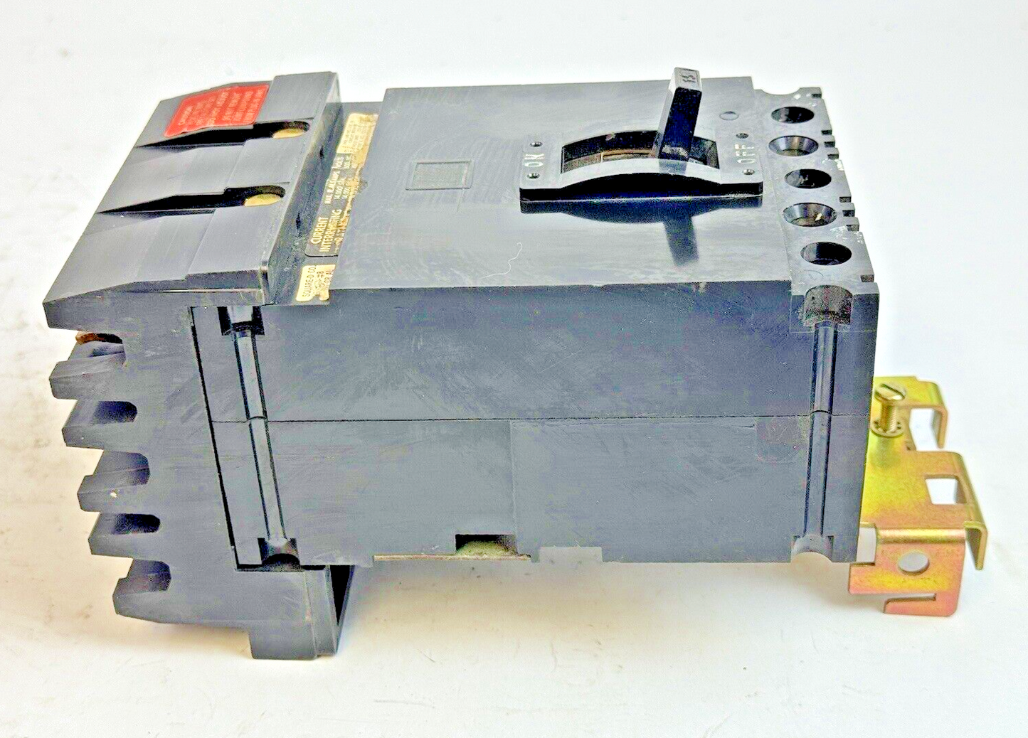 SQUARE D - FA-36015 - I-LINE MOLDED CIRCUIT BREAKER - 15 AMP/3 POLE/600 VAC