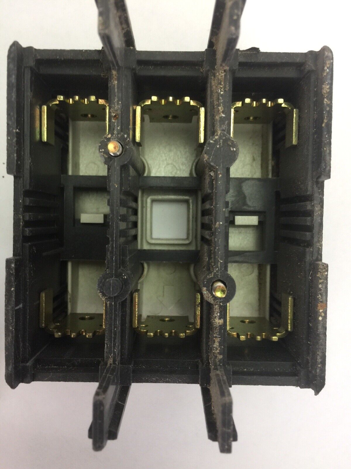 SQUARE D 8502 PG3.00 CONTACTOR 600VAC 100A 60HP 3 POLE 3 PHASE