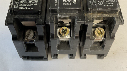 SIEMENS Q115 CIRCUIT BREAKER 120/240VAC 60HZ 15A 1POLE***LOTOF3***