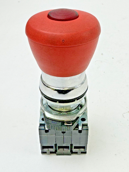 ALLEN-BRADLEY - 800F-N3W SER. B - RED PUSH BUTTON W/ 800F-X01 SER. A (X2)