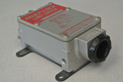 NAMCO EA170-21300 SNAP-LOCK LIMIT SWITCH
