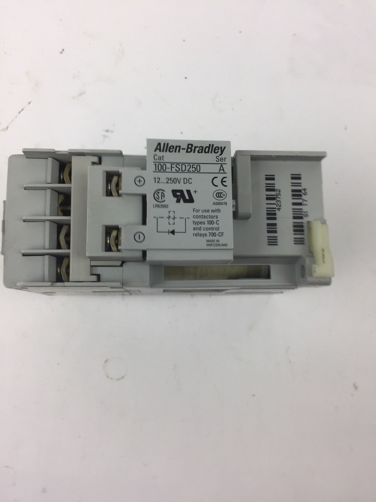 ALLEN BRADLEY 100-C09UDJ300(100-C09D*300 CONTACTOR & 100-FSD250 SURGE PROTECTOR