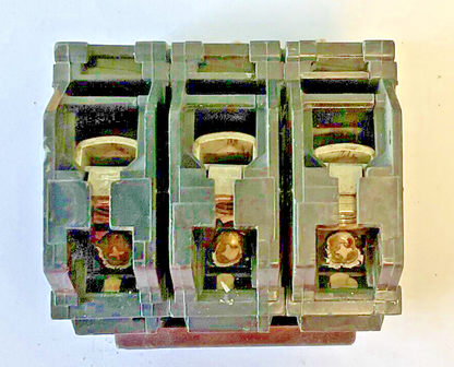 GE THQB 3430 CIRCUIT BREAKER 415VAC 3POLE 30A