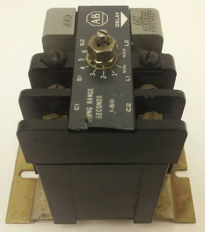 ALLEN BRADLEY 852S-NSC SER.F SOLID STATE TIMER, 1-60 SECONDS TIME DELAY RANGE