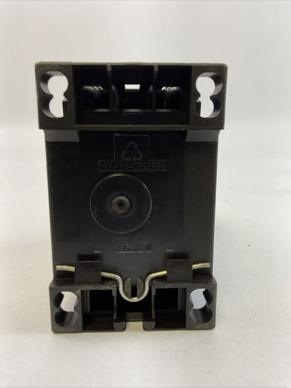 SIEMENS 3RT2016-2BB41 CONTACTOR 600VAC 20A 3PH 7.5HP COIL 24VDC 2000-68500-44100