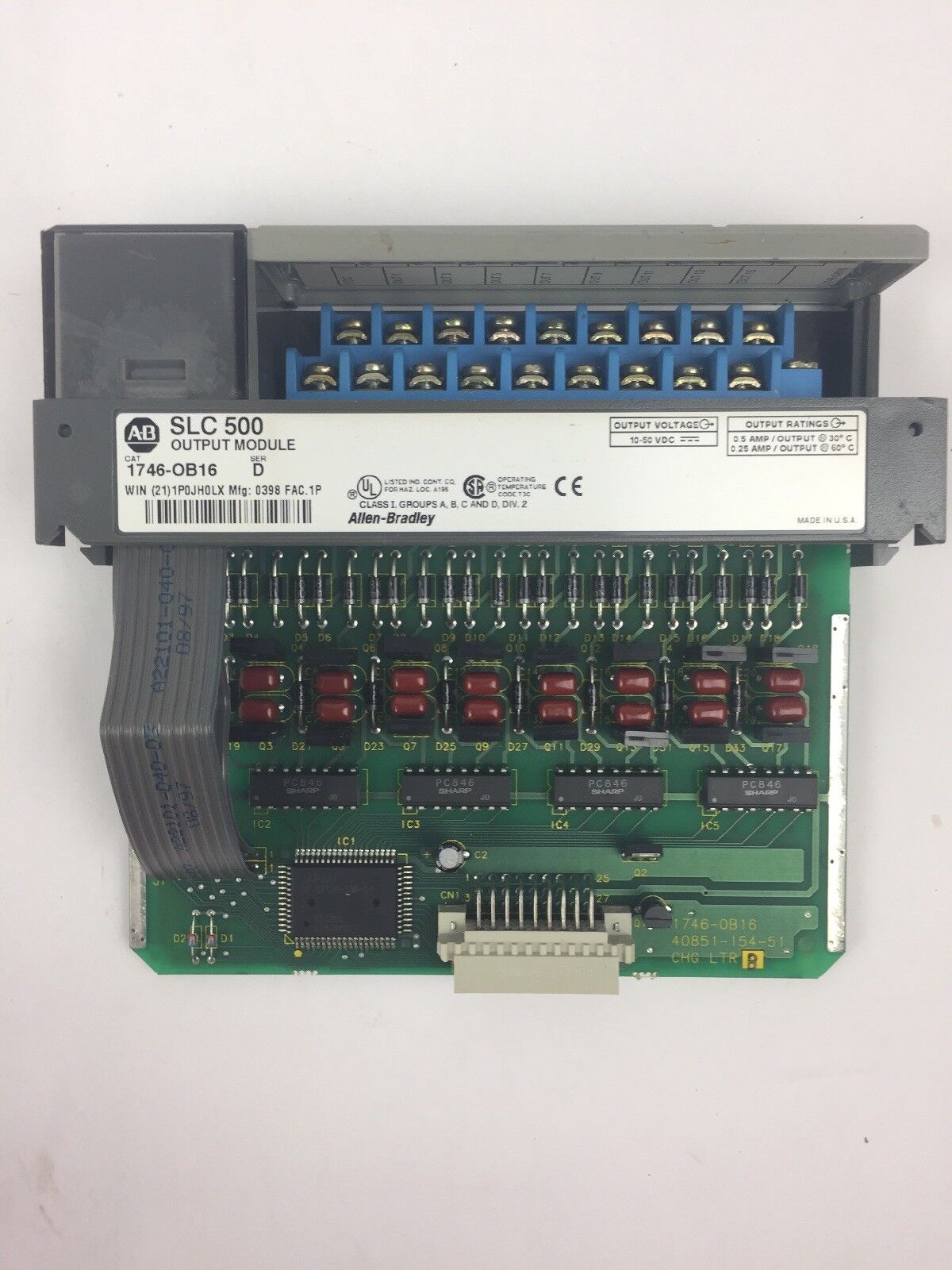 ALLEN-BRADLEY 1746-OB16 SER. D OUTPUT MODULE