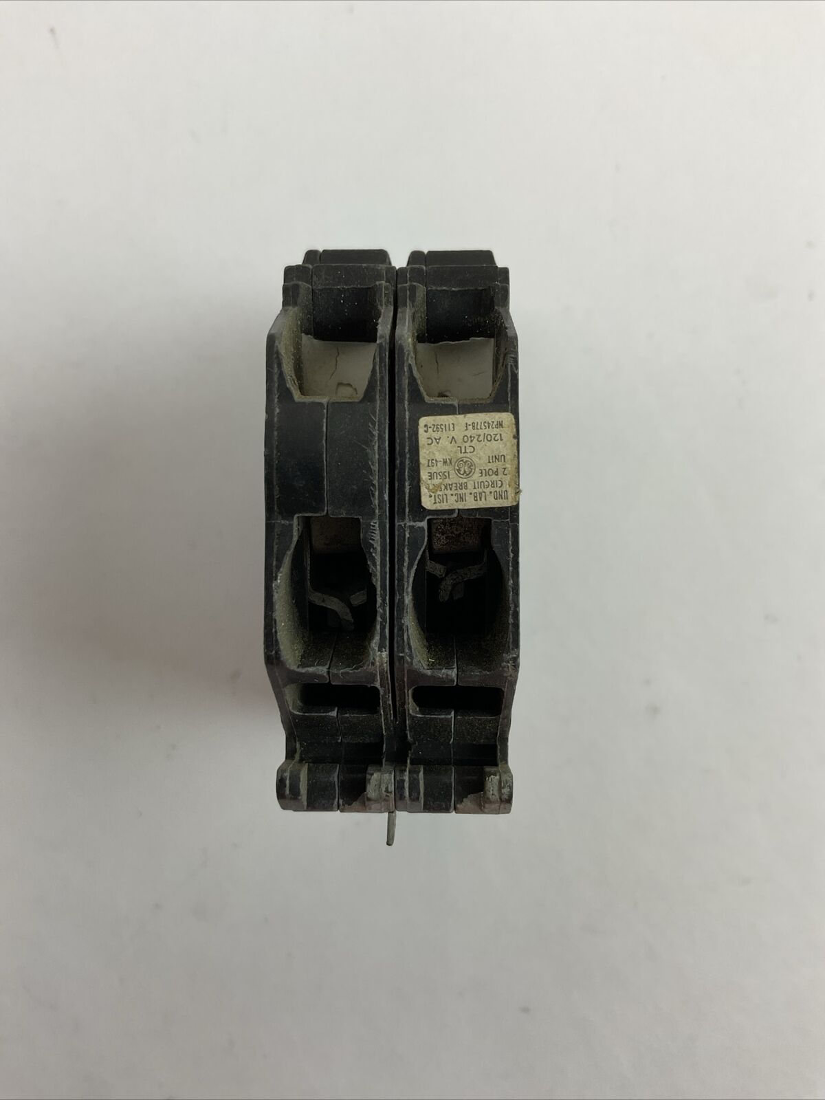 GE TQP240 CIRCUIT BREAKER 2POLE 40AMP 120/240VAC
