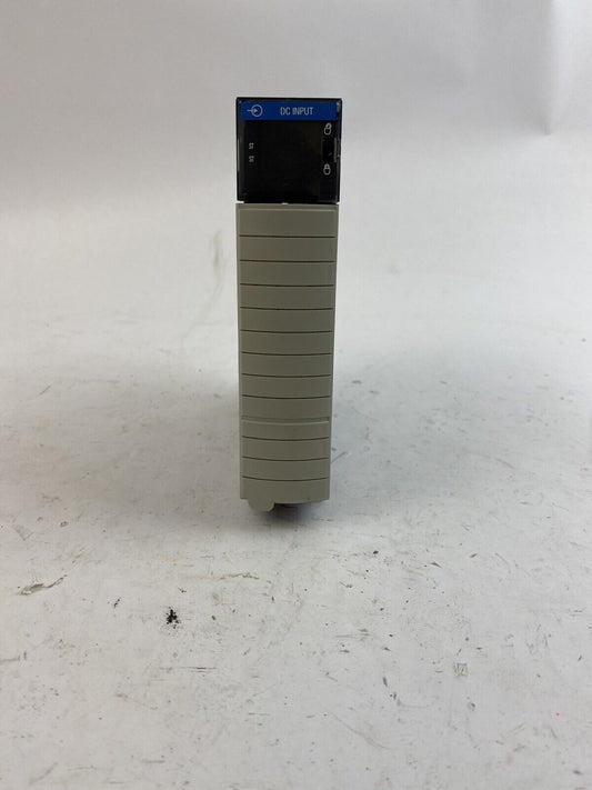 Allen-Bradley 1756-IB16 DC INPUT 16PT 10-31.2VDC 10mA SER A F/W REV. 3.3