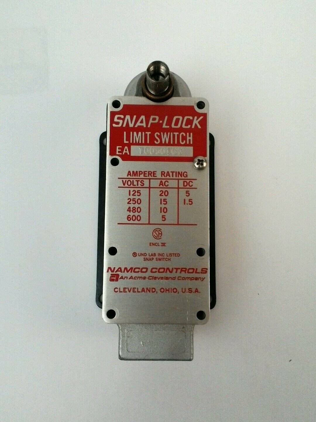 NAMCO LIMIT SWITCH EA 70050100 600VAC/250VDC 20AMP MISSING SCREWS