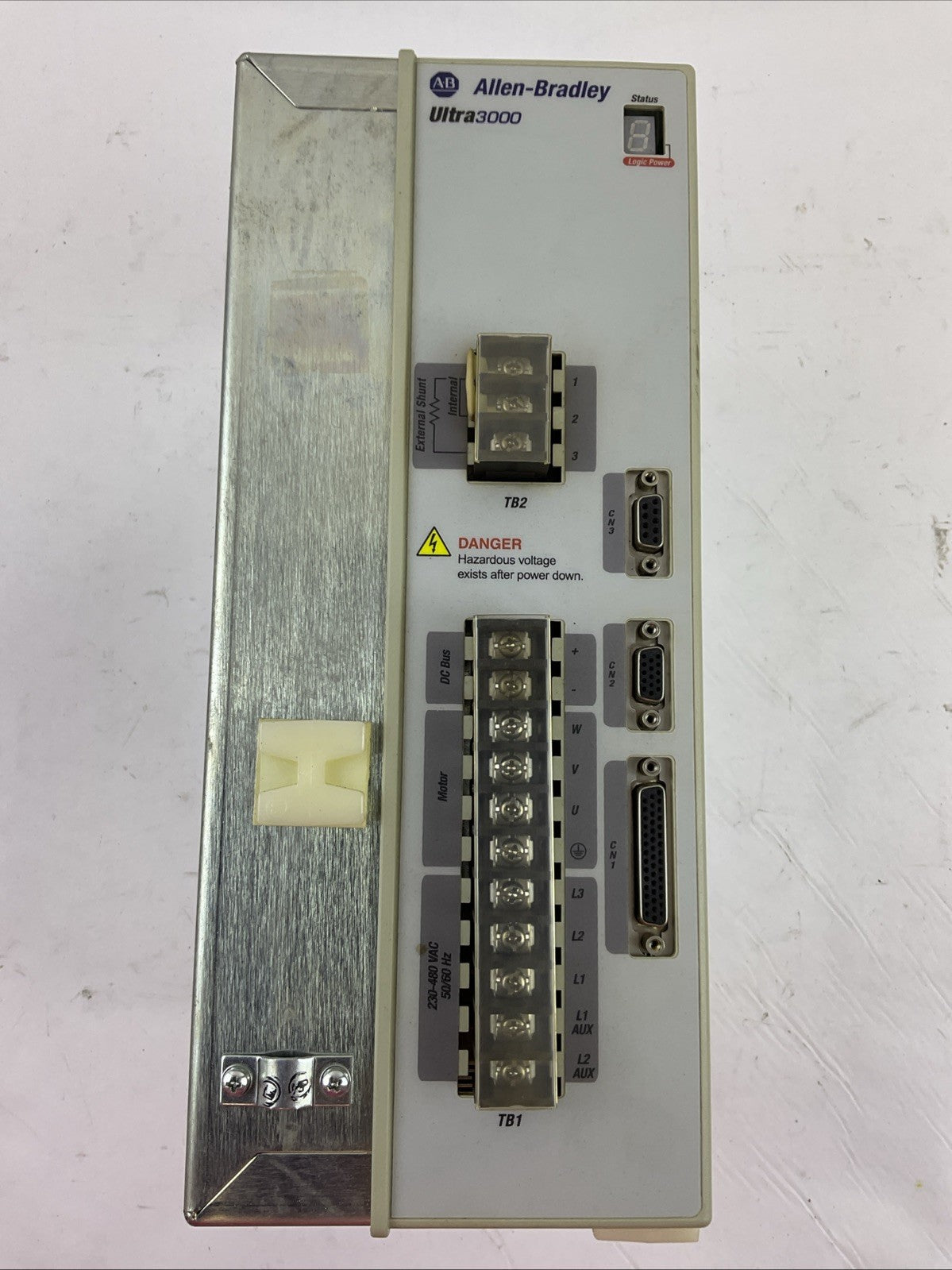 ALLEN BRADLEY 2098-DSD-HV050 AC SERVO DRIVE FIRMWARE VERSION V1.53 230/460V 3PH