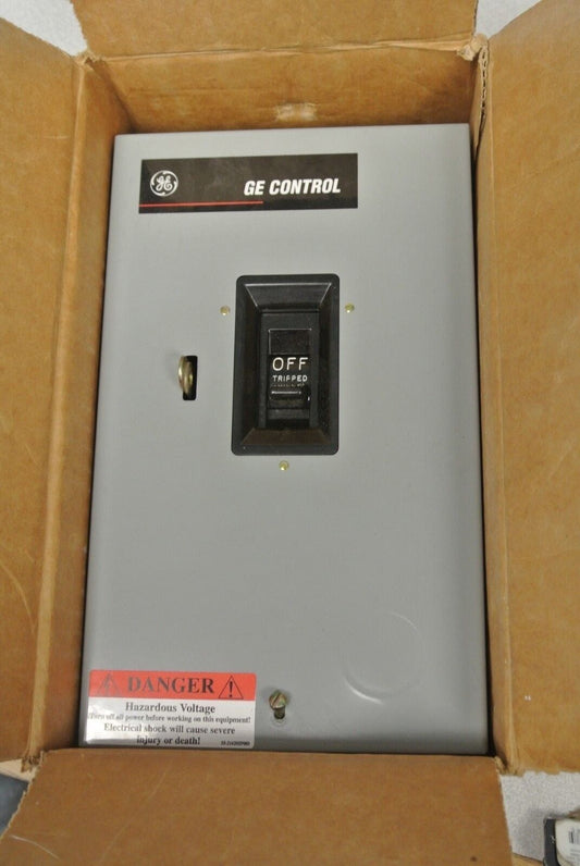 GENERAL ELECTRIC CR1062R2AAT2000 MANUAL MOTOR STARTER, 2-POLE / NEW SURPLUS