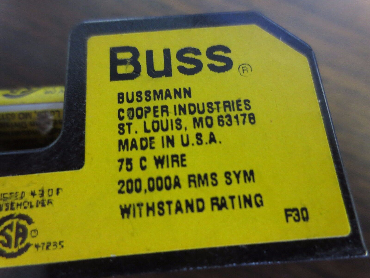 BUSS BC6032B FUSE BLOCK w/ TWO FUSES (LP-CC-15)