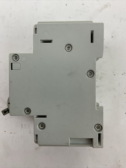 ALLEN BRADLEY 1492-CB3G100 MANUAL MOTOR CONTROLLER 10A 5HP 3PH 480Y/277VAC 3POLE