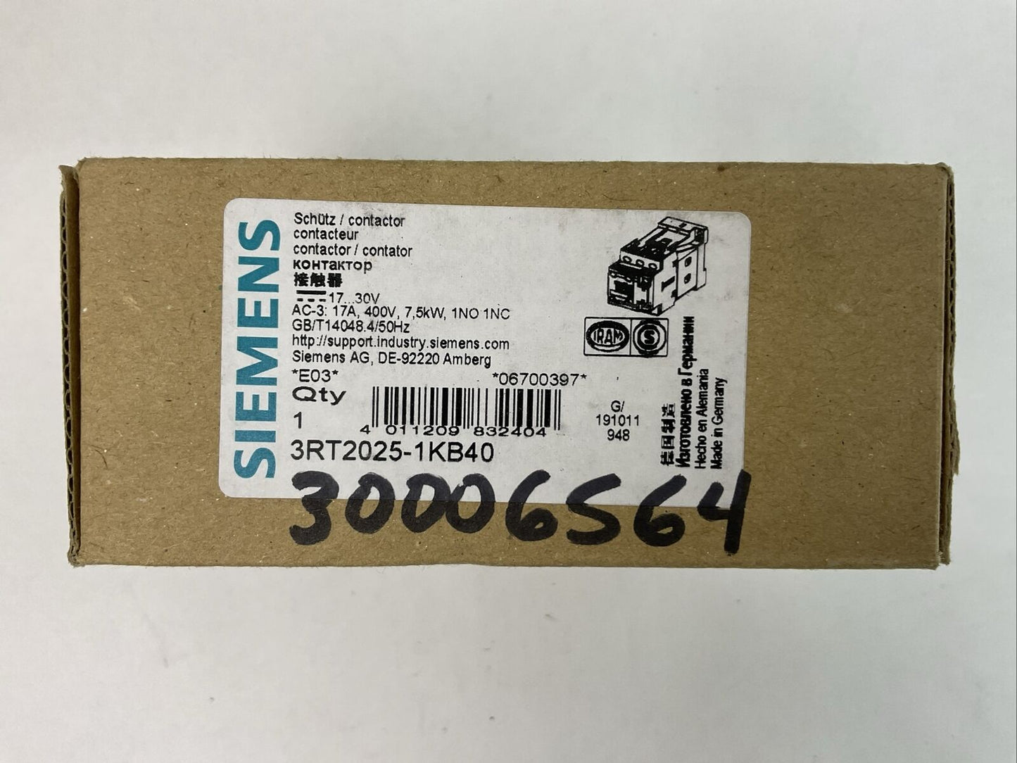 SIEMENS 3RT2025-1KB40 CONTACTOR AC-3 17A 400V 7,5kW 1NO 1NC COIL 17...30VDC