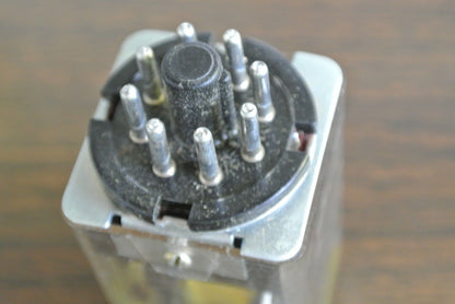 SQUARE D 8501 KP12 GENERAL PURPOSE RELAY 2PDT, 240V, 50/60Hz - NEW SURPLUS