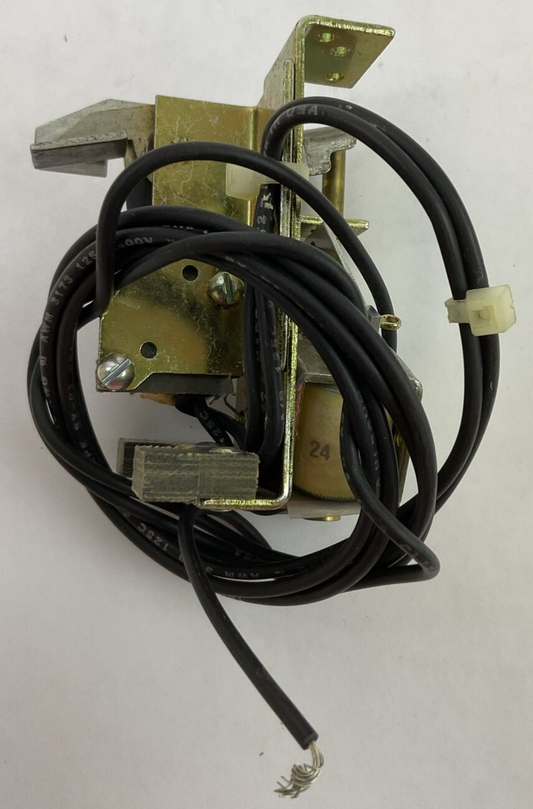 GE SHUNT TRIP 24VDC FOR TKM3F 1200AMP CAT NO: ???