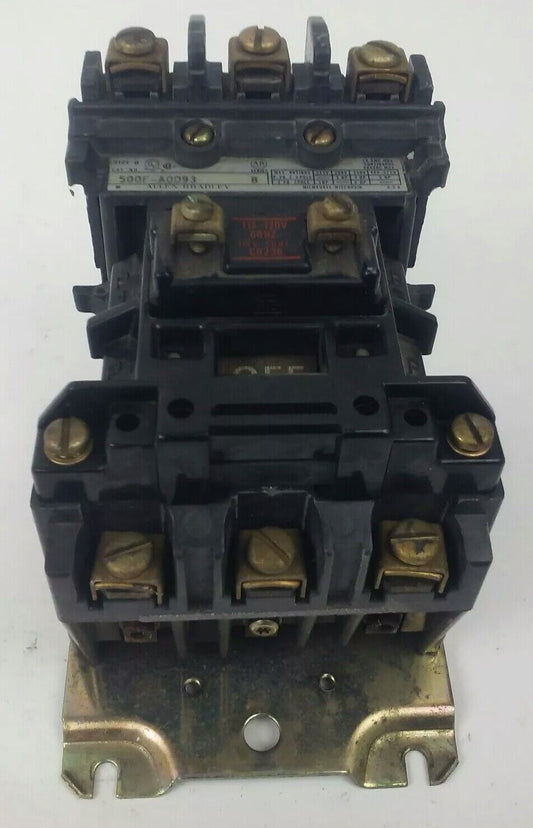 ALLEN BRADLEY 500FL-AOD93 SER.B STARTER, 18A,600V,120V COIL, 5HP, CONTACTS GREAT
